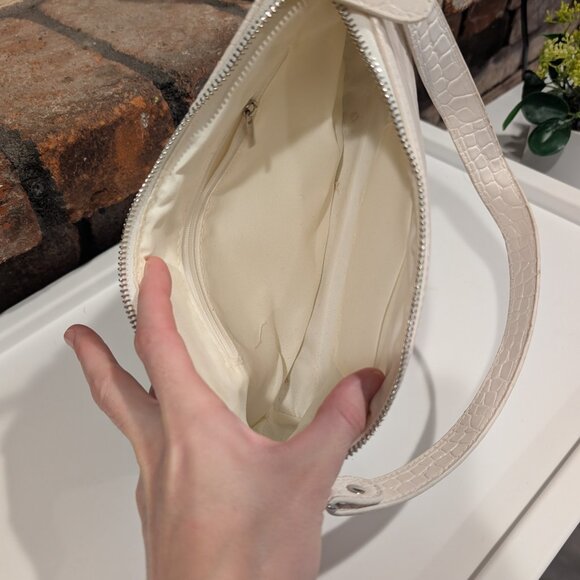 White Faux Croc Baguette Shoulder Bag Y2K Style - Picture 6 of 8